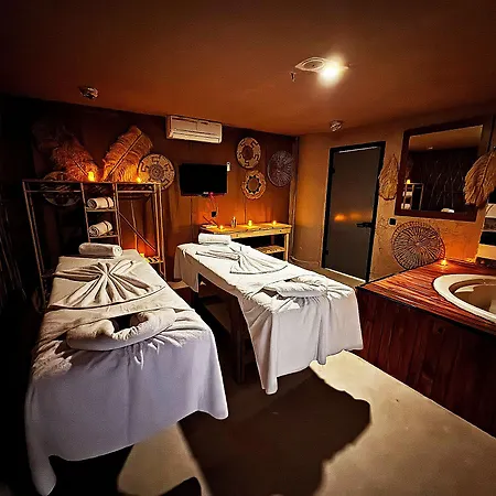 Hotel Wolf Of The City Hotel & Spa *