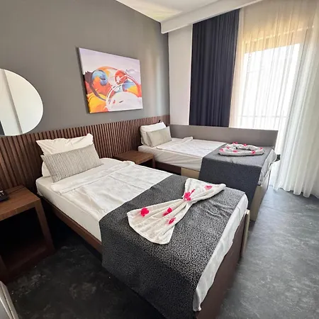 Hotel Wolf Of The City & Spa *