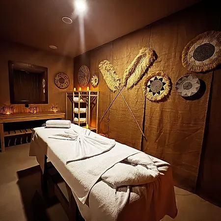 호텔 Wolf Of The City Hotel & Spa 안탈리아