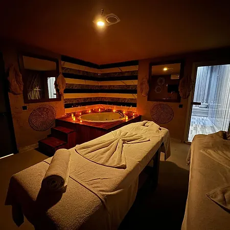 Wolf Of The City & Spa Hotell Antalya